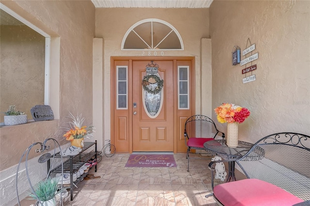 2800 Woodsmere Ct, Kissimmee, FL 34746 - entrance to property featuring stucco siding
