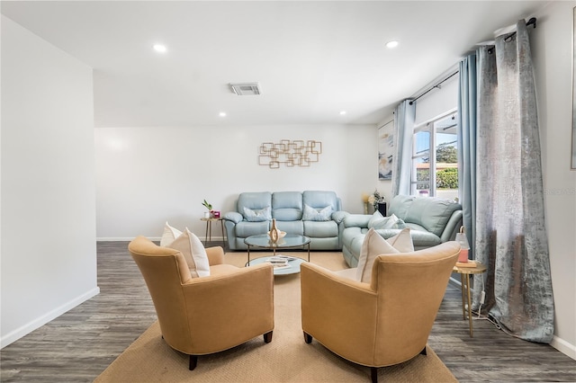 1501 SW 18th Dr, Boynton Beach, FL 33426 - living area with wood finished floors and recessed lighting