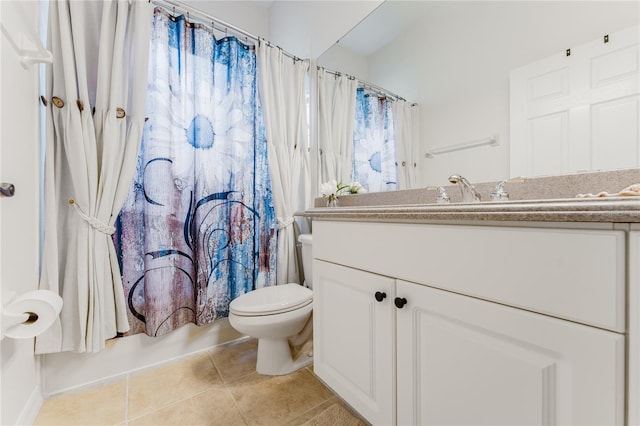 2173 Caledonian St, Clermont, FL 34711 - full bathroom featuring vanity and tile patterned flooring