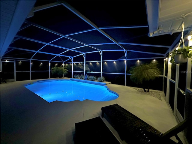 5205 Hammock Cir, Saint Cloud, FL 34771 - pool at twilight with an outdoor pool, a lanai, and a patio area