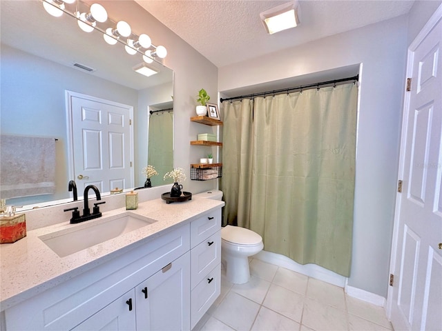 5205 Hammock Cir, Saint Cloud, FL 34771 - full bath with vanity, tile patterned floors, and a shower with curtain
