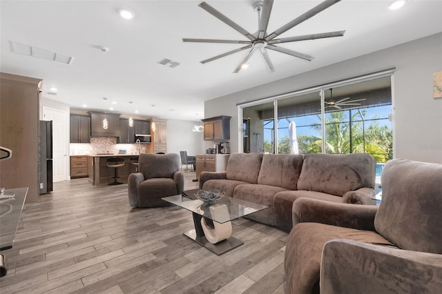 15301 Chinook Way, Port Charlotte, FL 33981 - photo 4