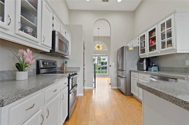 1103 Lake Legro Ct, Orlando, FL 32835 - photo 5