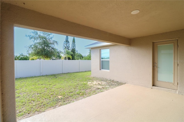 1105 Citrus Landings Blvd, Davenport, FL 33837 - view of yard featuring a patio