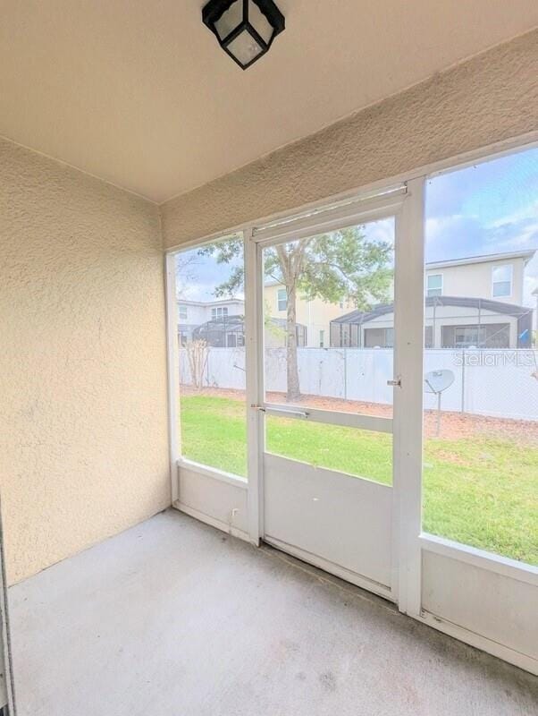 2816 Club Cortile Cir Unit A, Kissimmee, FL 34746 - view of unfurnished sunroom