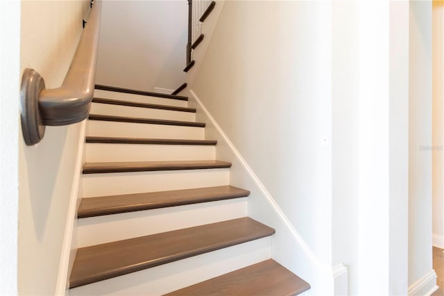 10427 Royal Cypress Way, Orlando, FL 32836 - view of stairway