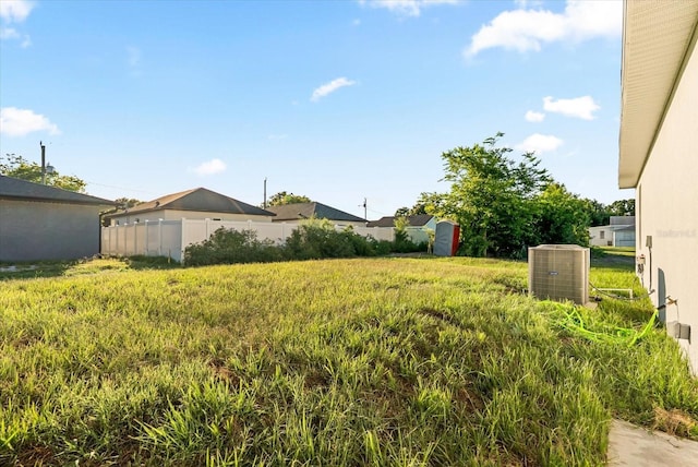 2446 Greenway, Sanford, FL 32771 - view of yard