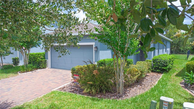 1529 Chelsea Manor Cir, Deland, FL 32724 - photo 2