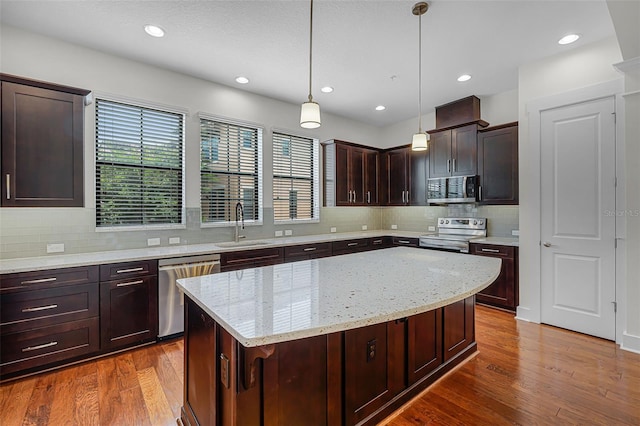 4562 Lower Park Rd, Orlando, FL 32814 - photo 2