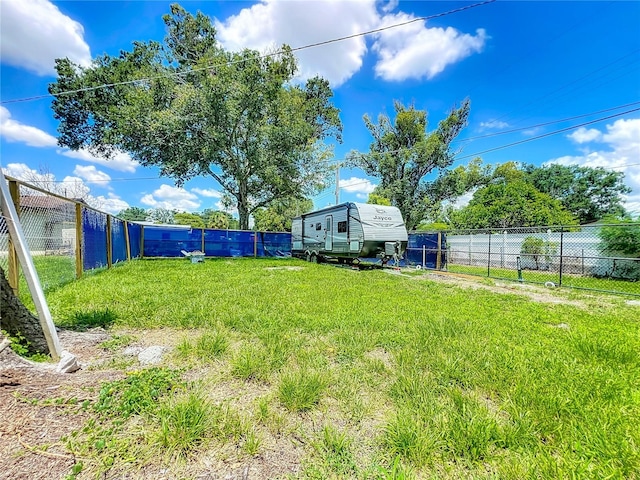 207 Kay St, Auburndale, FL 33823 - view of yard