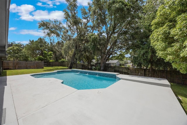 102 Linda Ln, Lake Mary, FL 32746 - view of swimming pool with a patio area and a fenced backyard