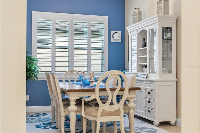 1962 Flora Pass Pl, Kissimmee, FL 34747 - dining space featuring baseboards