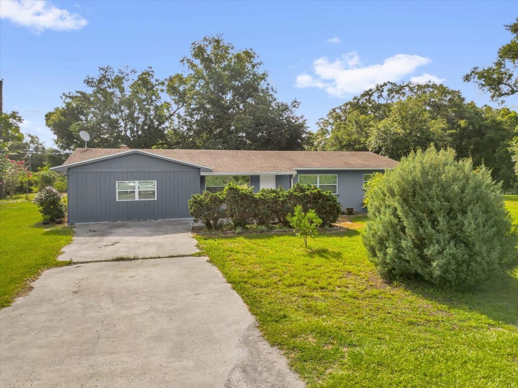 1008 Bay Ave, Lake Wales, FL 33859 - photo 1