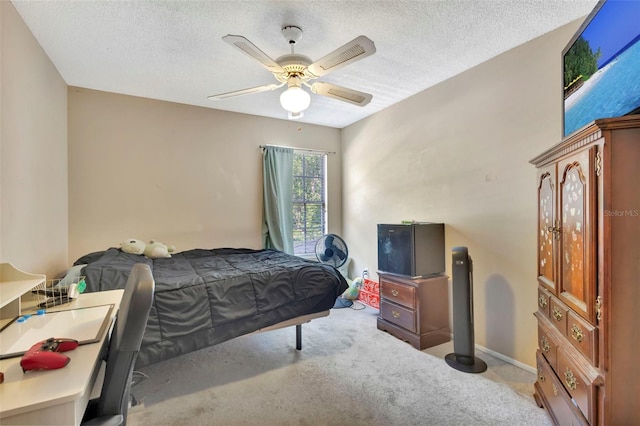 1039 Eagles Forrest Dr, Apopka, FL 32712 - bedroom featuring a textured ceiling, ceiling fan, and carpet