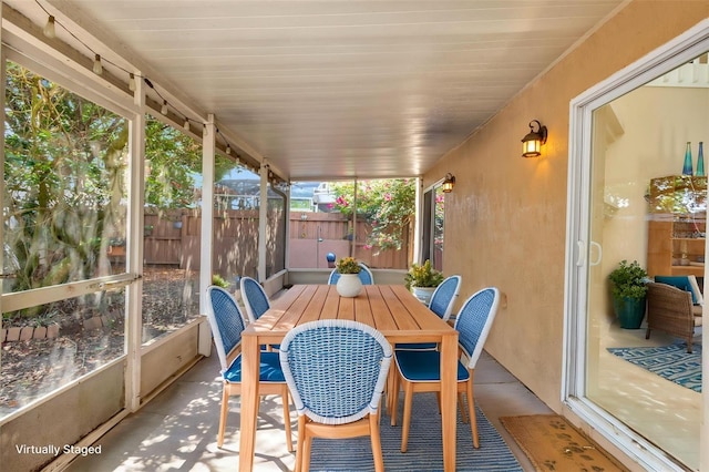 1039 Eagles Forrest Dr, Apopka, FL 32712 - view of sunroom / solarium