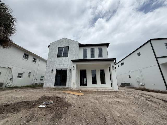 917 Lake Emerald Dr, Orlando, FL 32806 - photo 8