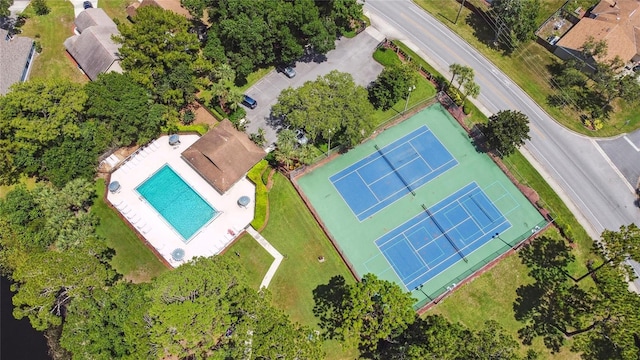 145 Lakeside Cir, Sanford, FL 32773 - drone / aerial view of a pool area