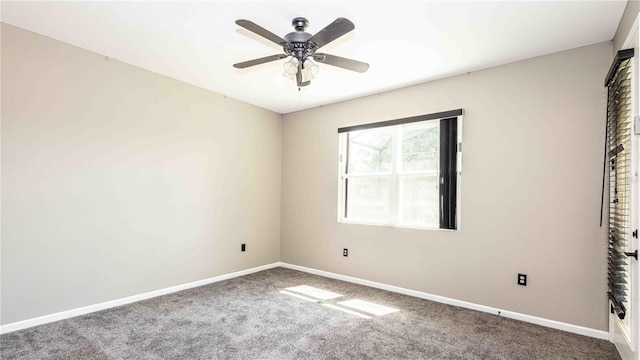 922 Suffolk Pl, Davenport, FL 33896 - carpeted empty room with baseboards and a ceiling fan