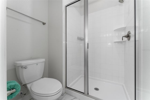 4974 Windermere Ave, Kissimmee, FL 34746 - bathroom with a shower stall and toilet