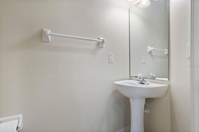 2256 Kettle Dr, Orlando, FL 32835 - photo 70