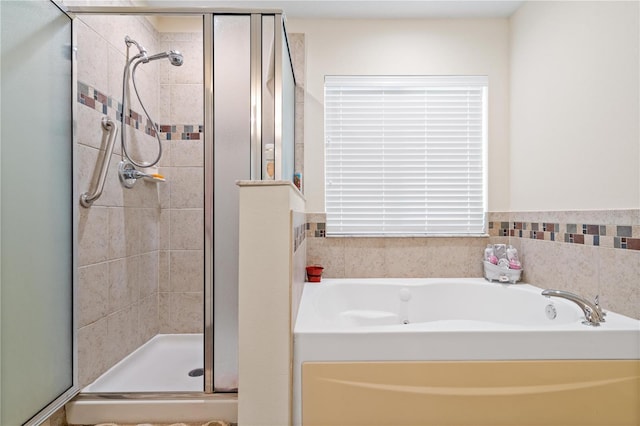 2613 Breezy Meadow Rd, Apopka, FL 32712 - full bathroom featuring a bath and a shower stall