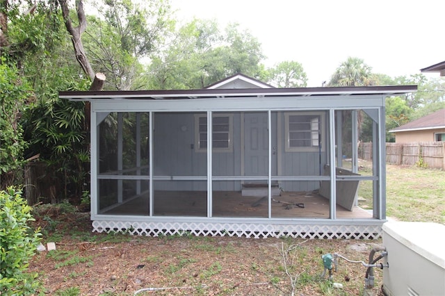 16320 3rd St, Umatilla, FL 32784 - photo 4
