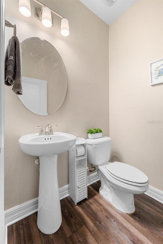 4316 Foggy Oak Ln, Sanford, FL 32773 - half bath with wood finished floors