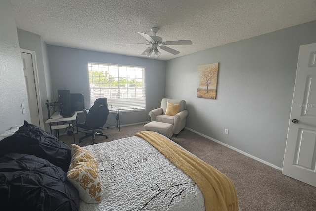 2550 Alafaya Trl Unit 9303, Orlando, FL 32826 - carpeted bedroom with an office area, a ceiling fan, and a textured ceiling
