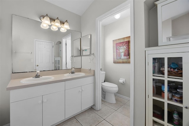 527 Durango Loop St, Davenport, FL 33897 - bathroom featuring double vanity and tile patterned flooring