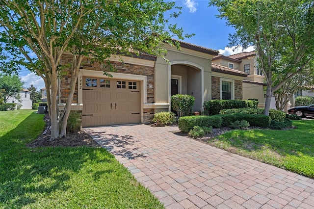 1442 Moon Valley Dr, Davenport, FL 33896 - photo 2