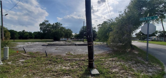 602 Park Ave, Apopka, FL 32703 - photo 2