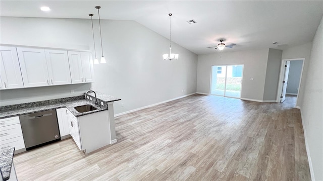 4413 Grass Ave, Sebring, FL 33875 - kitchen with stainless steel dishwasher, ceiling fan, a peninsula, light wood finished floors, and white cabinetry
