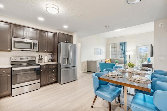 4001 Breakview Dr Unit D409, Orlando, FL 32819 - photo 10