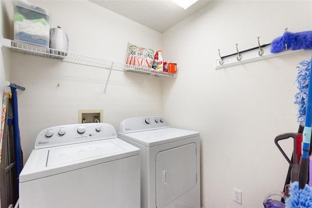 162 Canary Island Cir, Davenport, FL 33837 - laundry room with separate washer and dryer