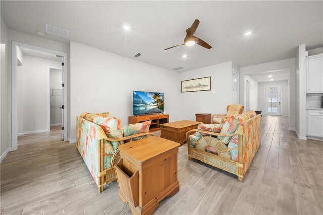2698 River Creek Ln, Saint Cloud, FL 34771 - photo 12