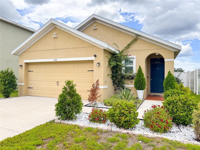 11124 Leland Groves Dr, Riverview, FL 33579 - photo 1