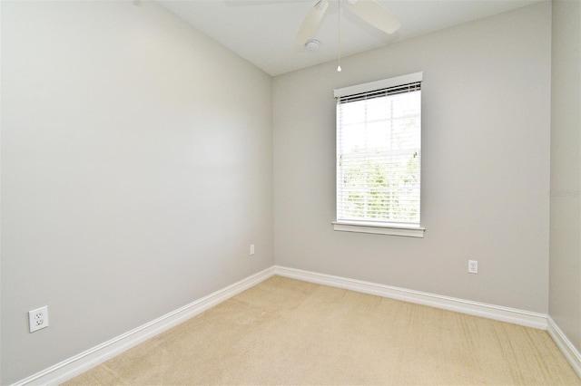 1649 Lake Baldwin Ln, Orlando, FL 32814 - empty room with light carpet, ceiling fan, and a smoke detector