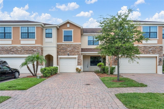 1833 Portofino Meadows Blvd, Orlando, FL 32824 - photo 2