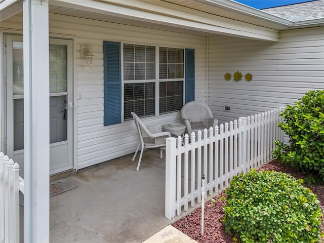 8076 SE 174th Belhaven Loop, The Villages, FL 32162 - view of covered porch