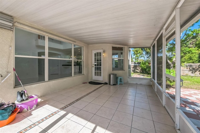 7716 Nottinghill Sky Dr, Apollo Beach, FL 33572 - unfurnished sunroom featuring plenty of natural light