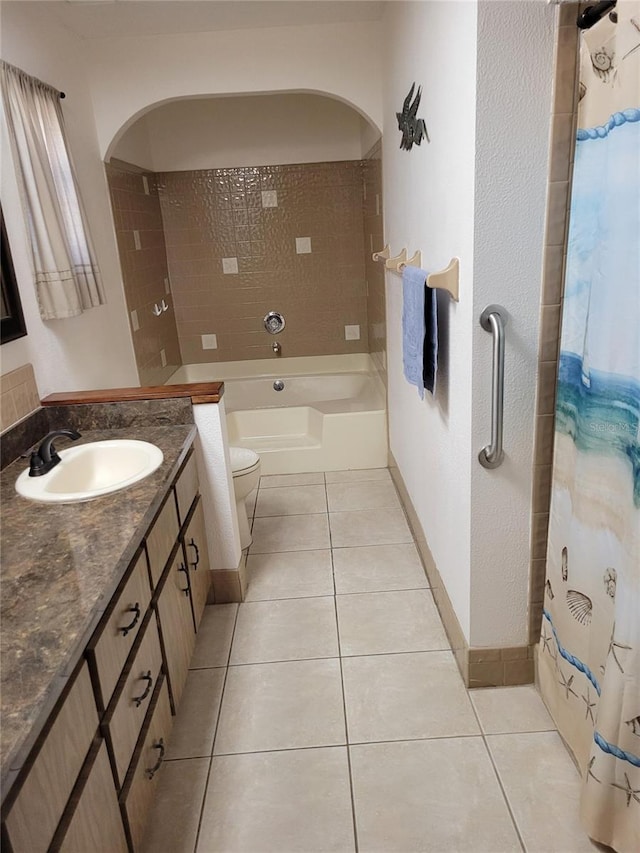 2320 NE 43rd St, Ocala, FL 34479 - bathroom featuring vanity, tile patterned floors, a bathtub, and curtained shower