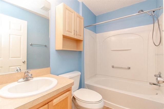 1425 Hollyberry Pl, The Villages, FL 32162 - photo 6