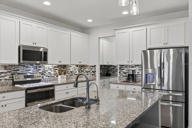 16082 Sonoma Grove Cir, Tampa, FL 33647 - photo 11