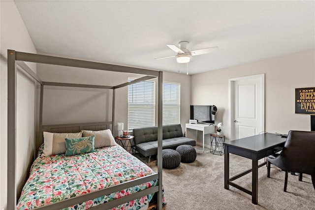 5065 Sparkling Water Way, Kissimmee, FL 34746 - carpeted bedroom featuring an office area and ceiling fan