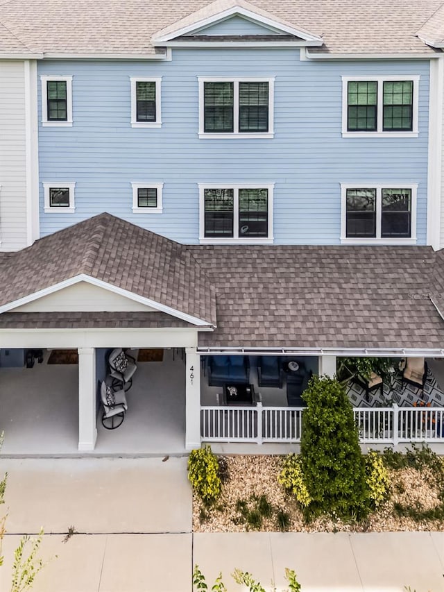 461 Diamond Dove Cv, Winter Springs, FL 32708 - view of front of home featuring a shingled roof