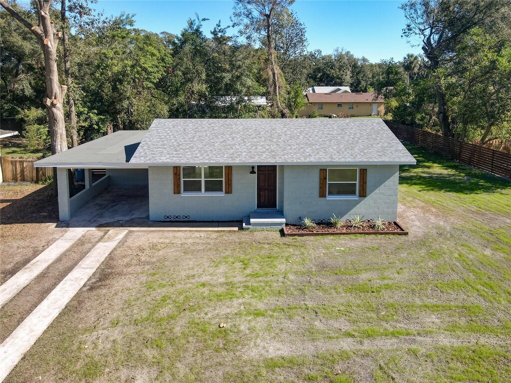611 S Montgomery Ave, Deland, FL 32720 - photo 1