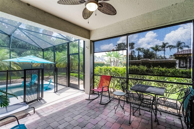 100 Verde Way, Debary, FL 32713 - sunroom featuring ceiling fan