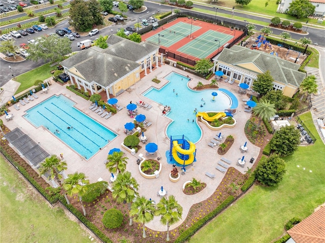2412 Camden Park Ave, Davenport, FL 33837 - bird's eye view of a pool area
