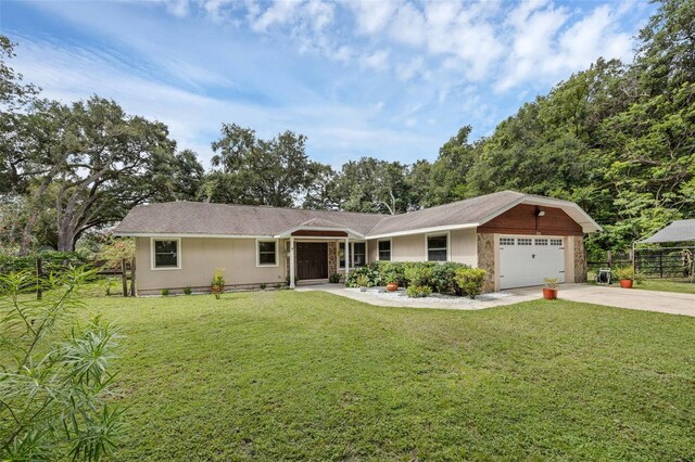 7838 Sloewood Dr, Mount Dora, FL 32757 - photo 1