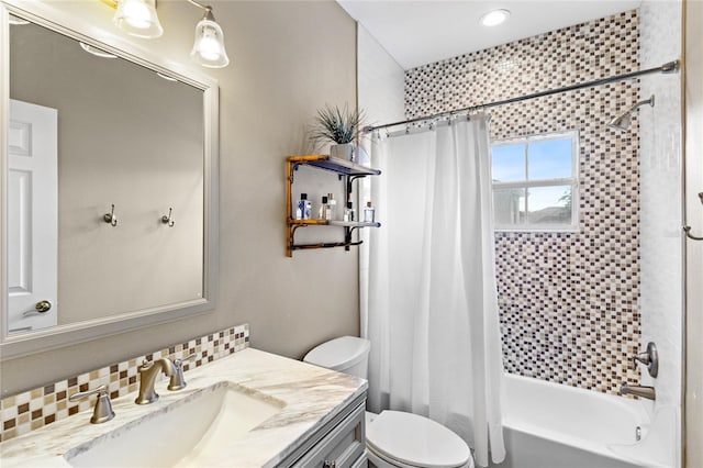 8424 Lake Burden Cir, Windermere, FL 34786 - bathroom featuring vanity, shower / bath combo with shower curtain, and recessed lighting